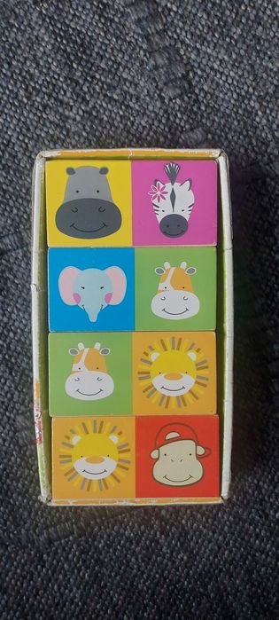 Дитяче деревяне доміно