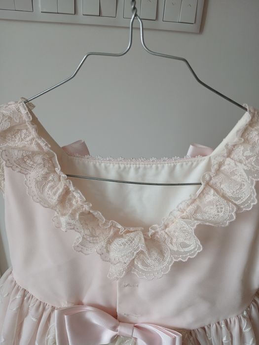 Vestido cerimónias,  1 comunhão, com rendas . Festa