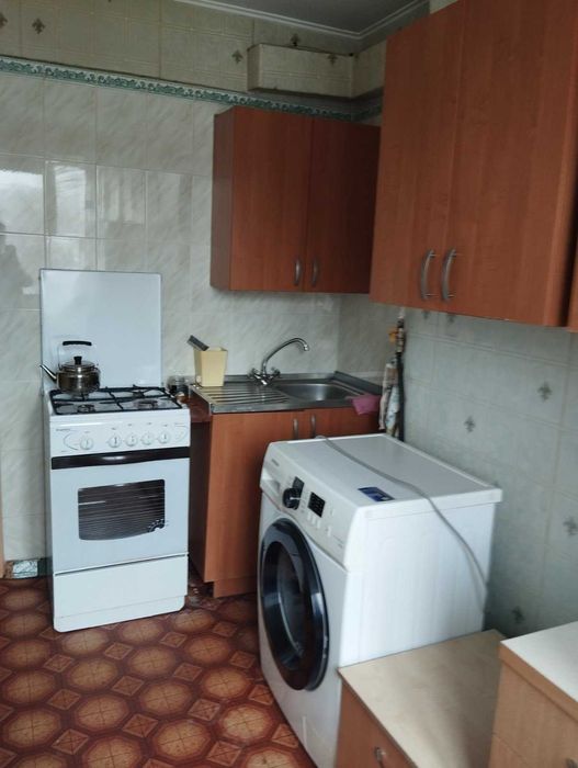 С дам 3-х ком. ква-ру ж/м Красный камень Покровский (Коммунар) Парус