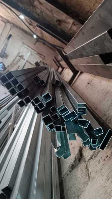 Kątowniki/stal zbrojeniowa/ profile