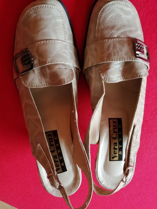 sprzedam buty