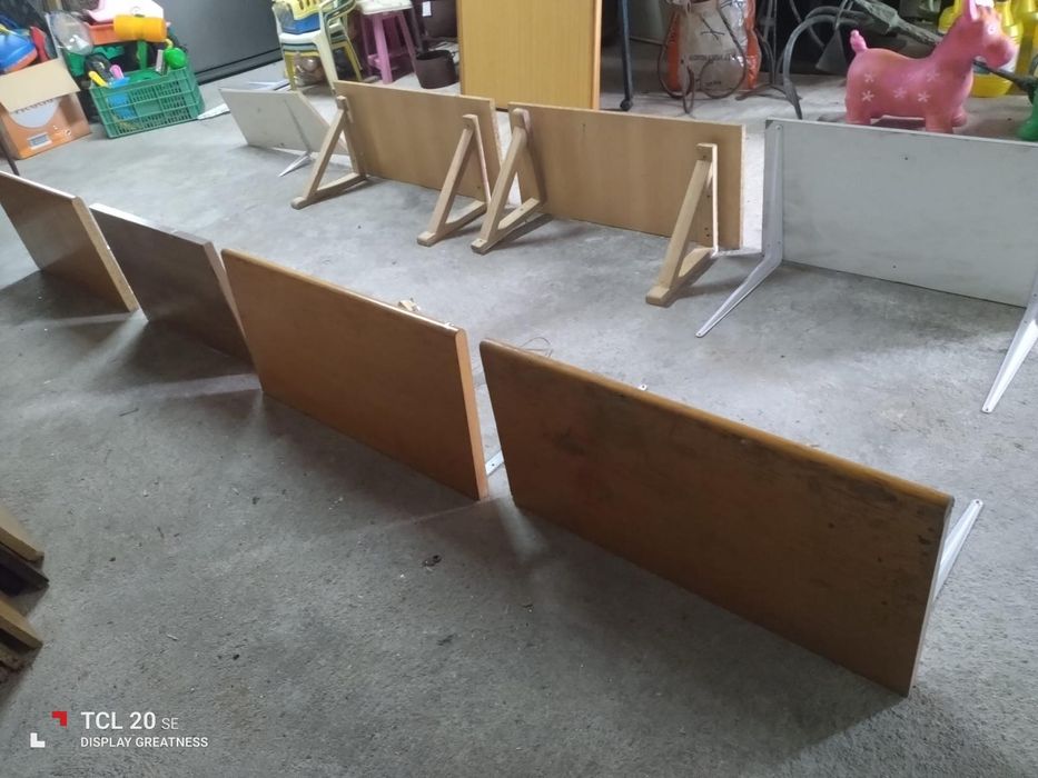 Conjunto De Sete Prateleiras E Uma De Canto Com Suportes