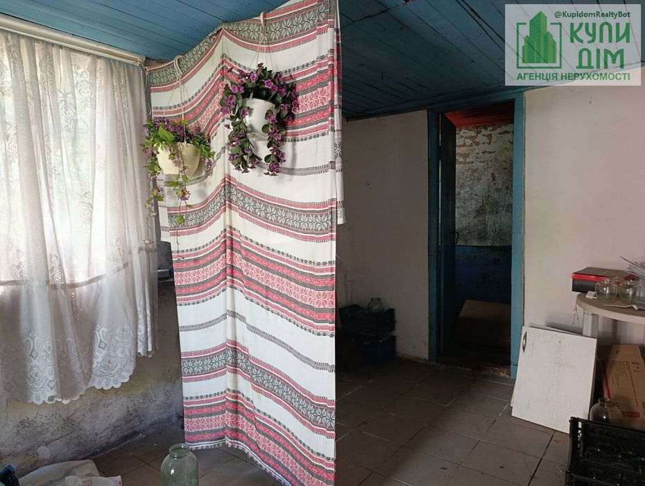 Продаж будинку на кущівці