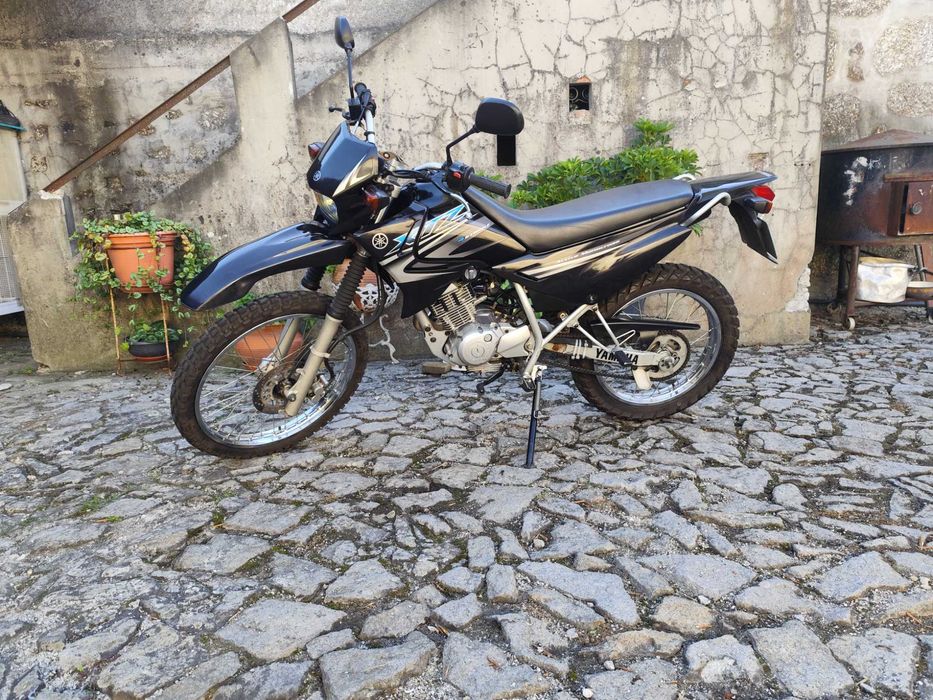 Yamaha XTZ 125 como nova