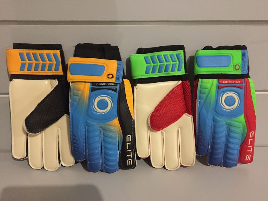 Вратарские футбольные перчатки Воротарські рукавиці 6,7,8,9
