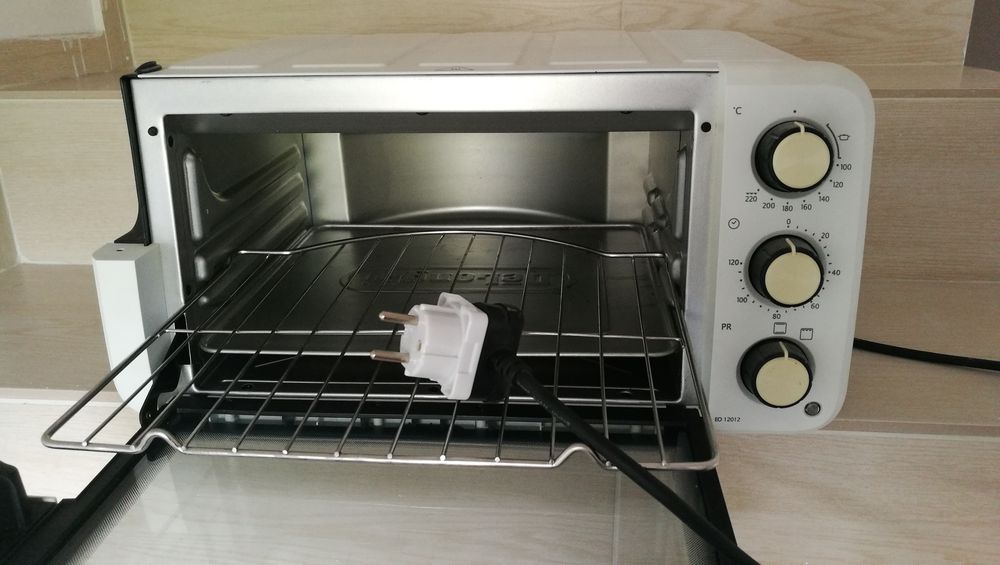 Opiekacz DeLonghi