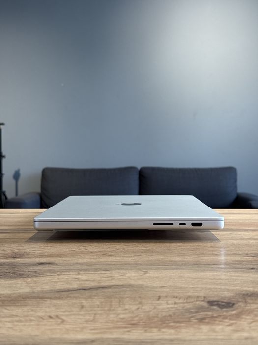 MacBook Pro 16 M2 Pro 12/19gpu 16/512gb !! Гарантія від магазину !!