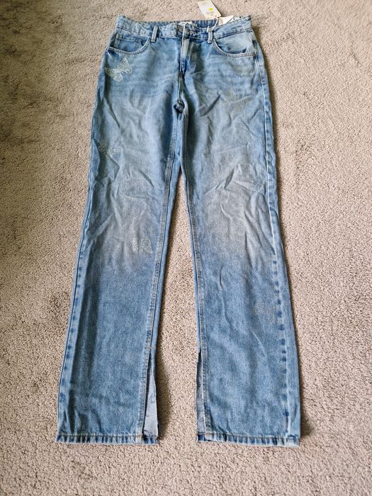 Jeansy cropp z motylkami