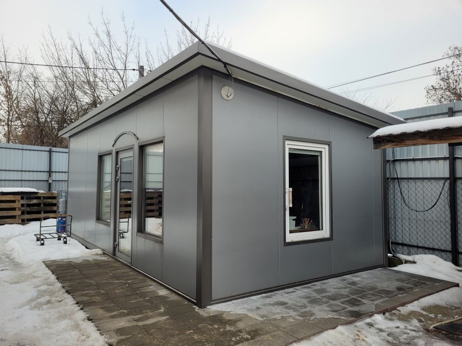 Pawilon handlowy / biurowy 8,1m x 4m, sklep, kontener