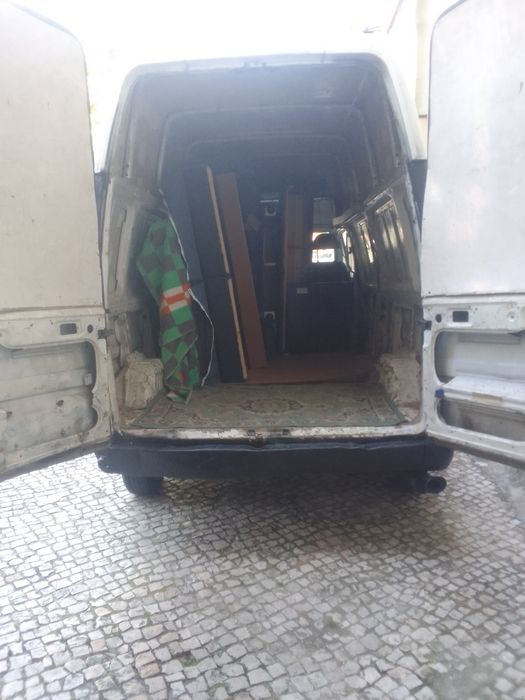 Mudanças e Transportes 24h LowCost