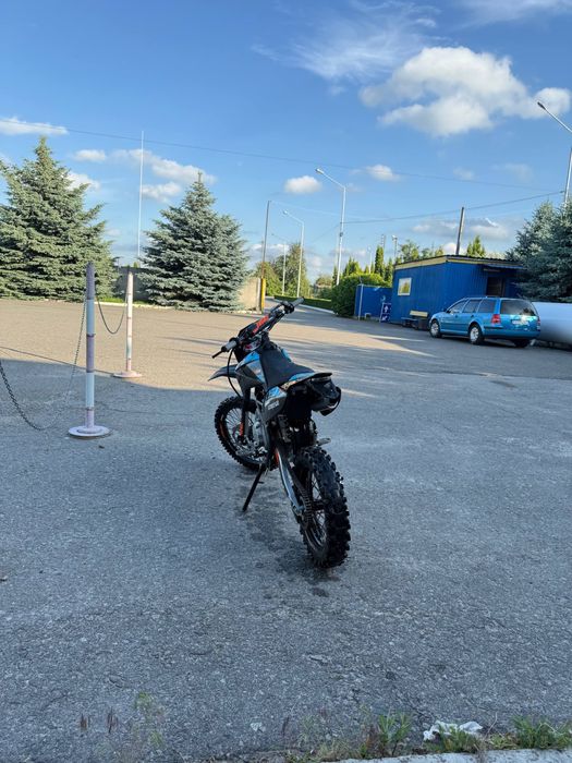 Продаю мотоцикол KOVI PIT 150.