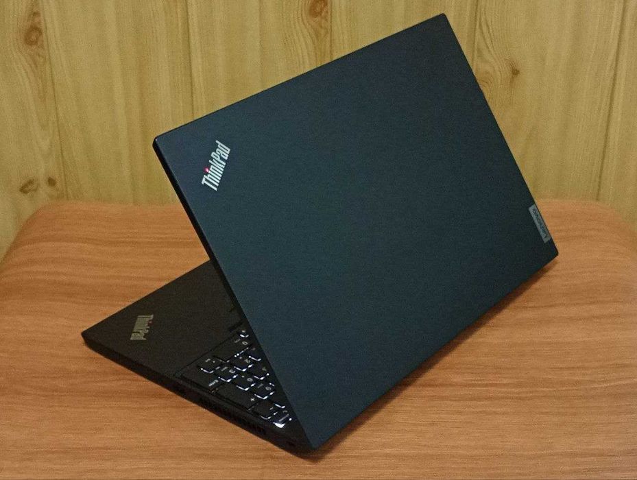 15.6" Ноутбук Lenovo ThinkPad L15 з Німечинни Б\В
