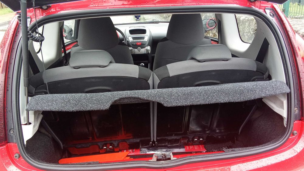 Vendo Peugeot 107 1.0 a gasolina