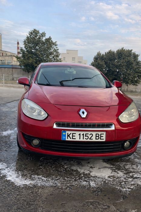 Renault Fluence 2011 года, 1,6