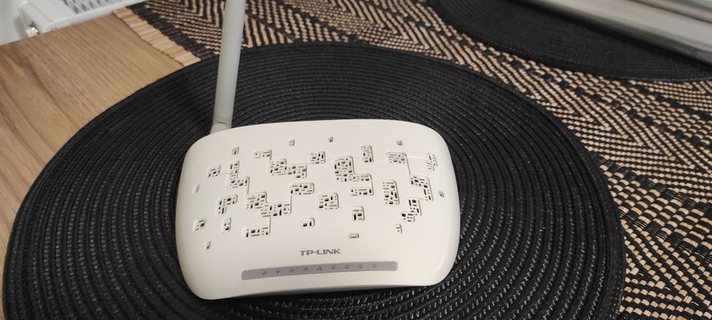 TP-LINK modem router Wireless N ADSL2+ TD-W8951ND