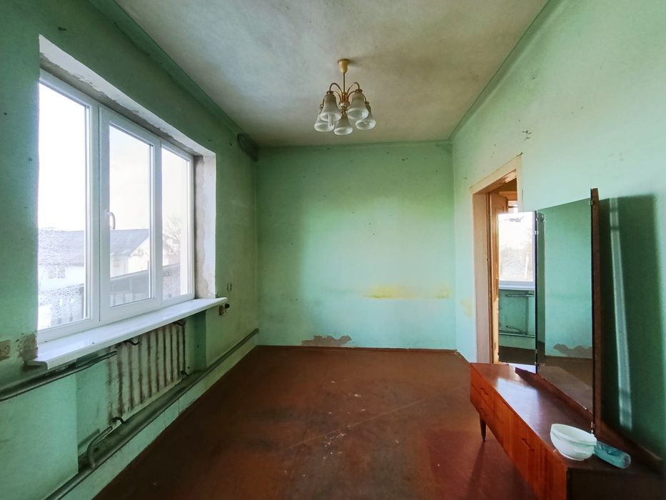 Продається будинок за 1 км від Самбора