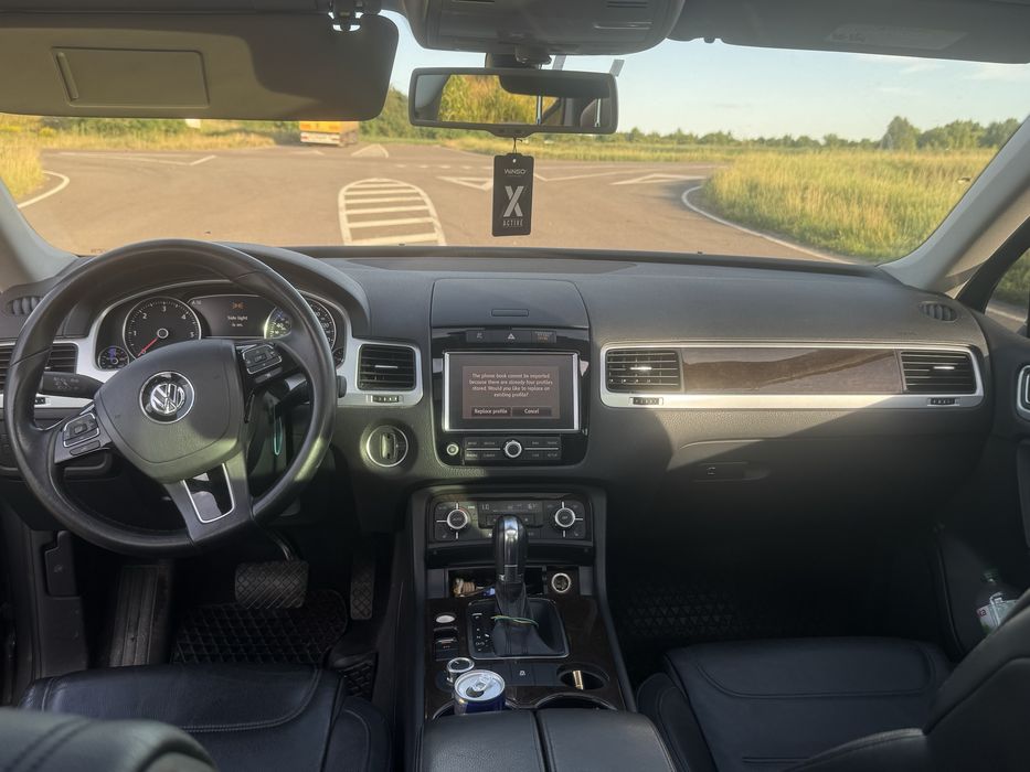 Продам Touareg 2014
