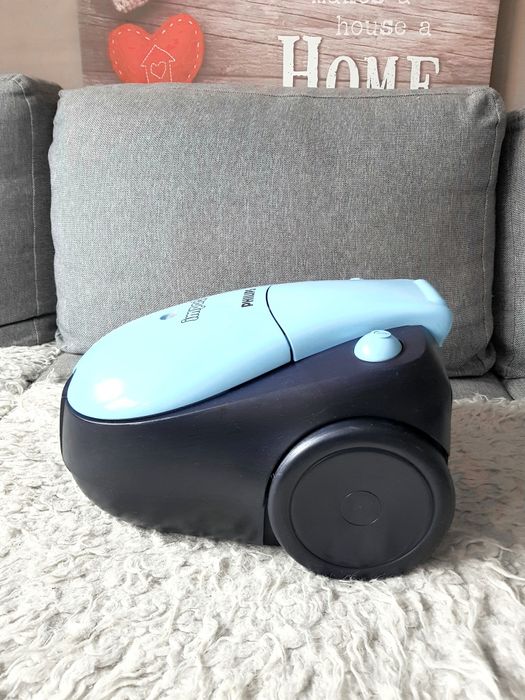 Mały prosty mocny PHILIPS IMPACT odkurzacz workowy 1200W