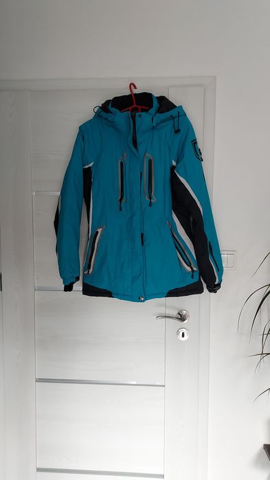 Kurtka zimowa dziewczęca