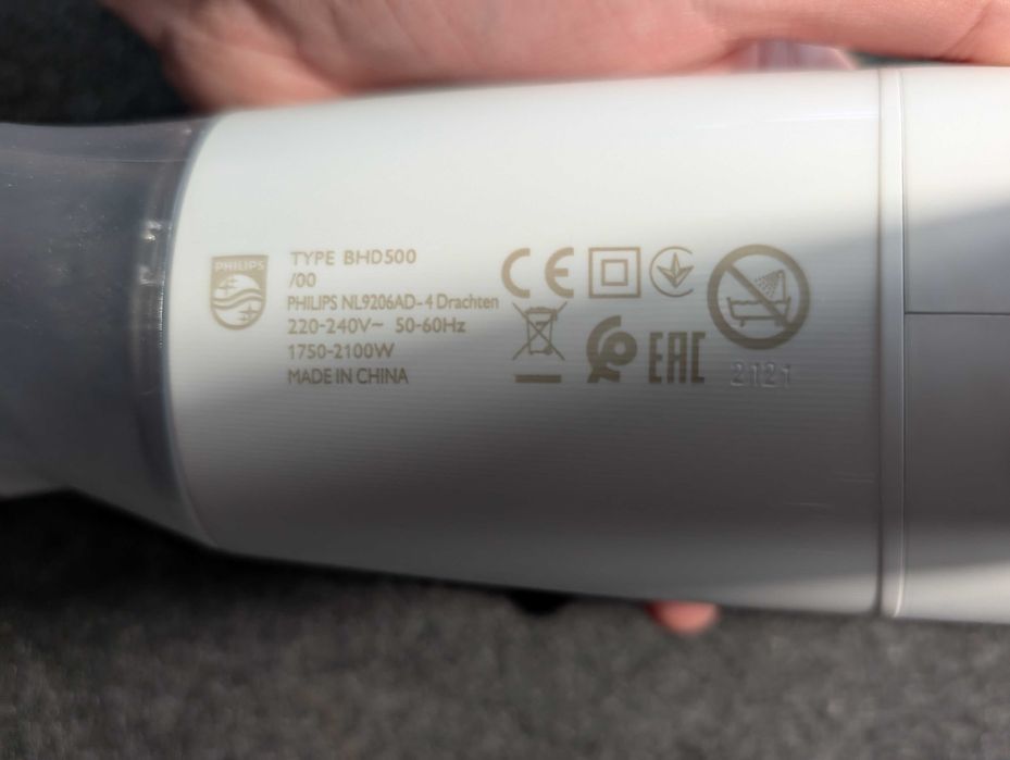 Фен Philips BHD500
