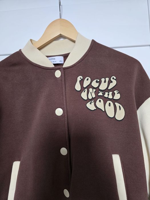 Bluza na zatrzaski Bershka rozm S jak nowa