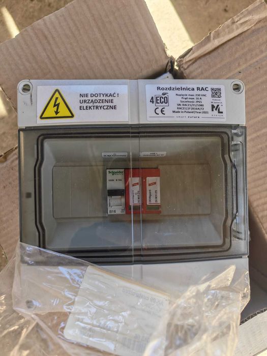 Rozdzielnica AC 1F PV DEHNguard DG MOD 275 Schneider B16 T2 NOWA