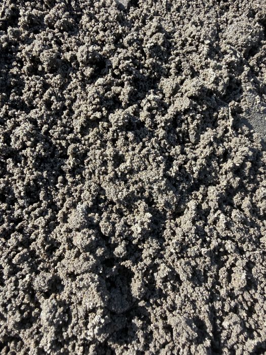 ZIEMIA OGRODOWA Z POLA pod warzywa kwiaty trawnik do zalozenia ogrodu CZYSTA z transportem od 1 tony zyzna gleba