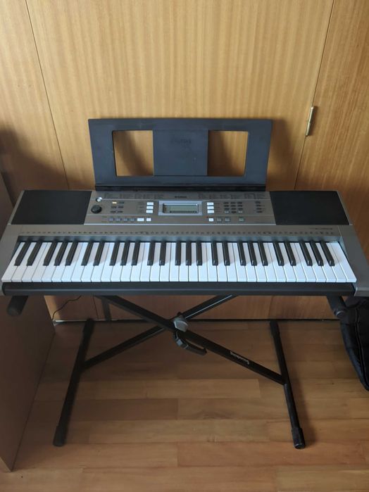 Teclado Yamaha PSR-E353