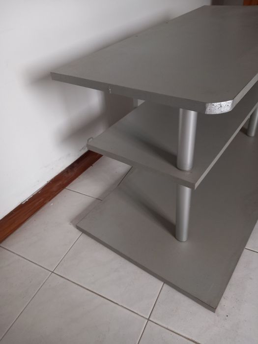 Movel cinza para tv