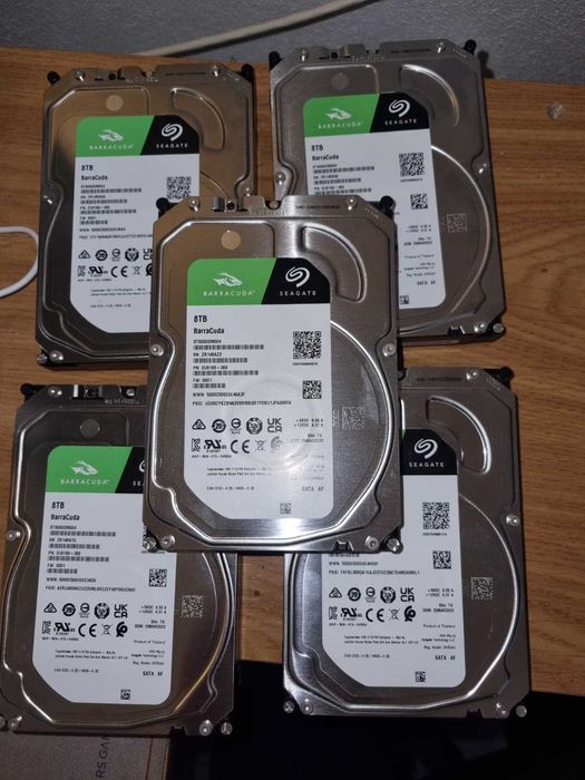 Discos HDD Seagate 8TB ST8000DM004 – 5 unidades 100% funcionais64738693813891120