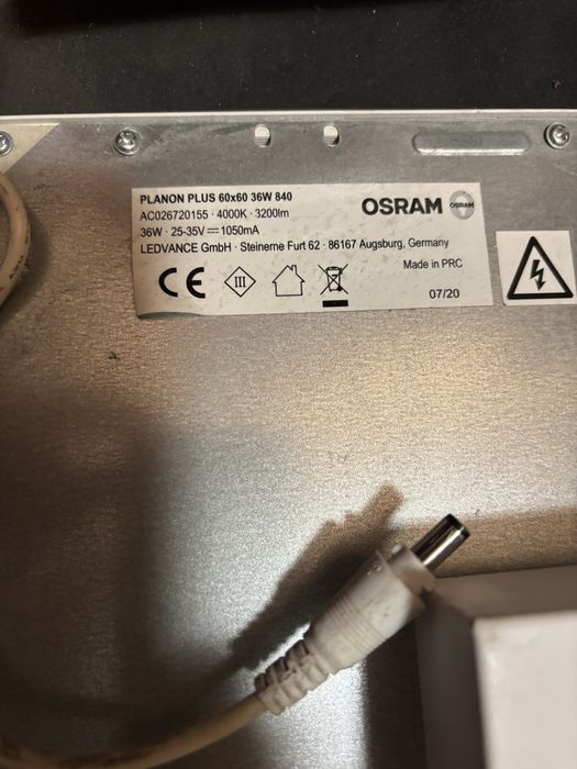 Lampa ledowa planon plus