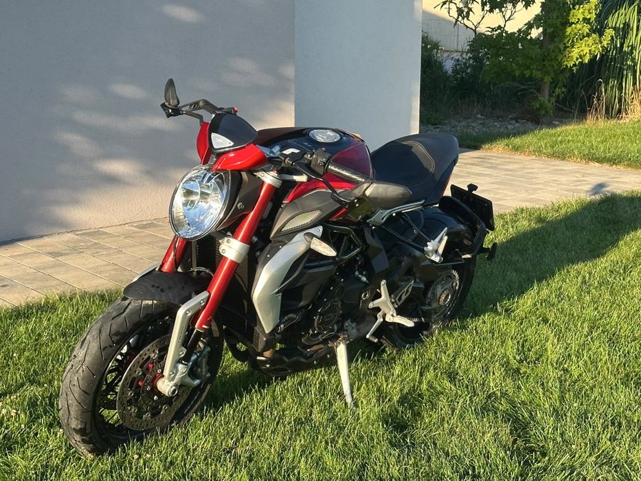 MV Agusta Dragster 800 RR 2017r