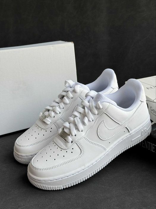 Buty meskie Mokasyny Nike_Air_Force_1_Low '07_Biały R.45