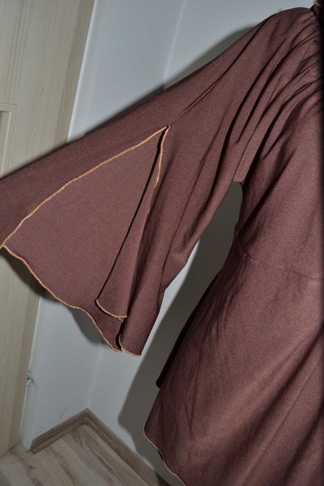 24^ Feminine bluzka z dzianiny w stylu boho 50/52