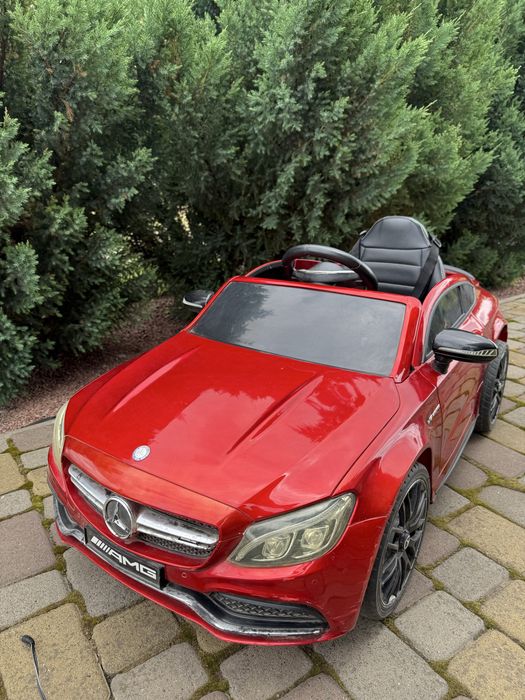Дитячий єлектромобіль мерседес AMG дитяча машина