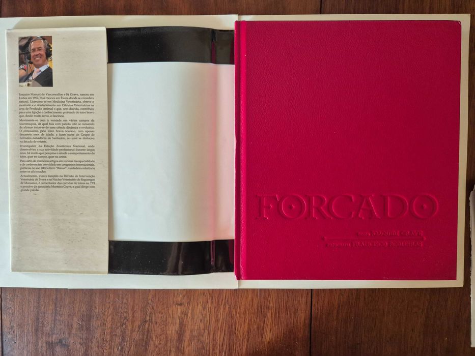 Forcado - F. Romeiras & J. Grave, dedicatória de Romeiras a Moita Flores - Raro e puro Mint
