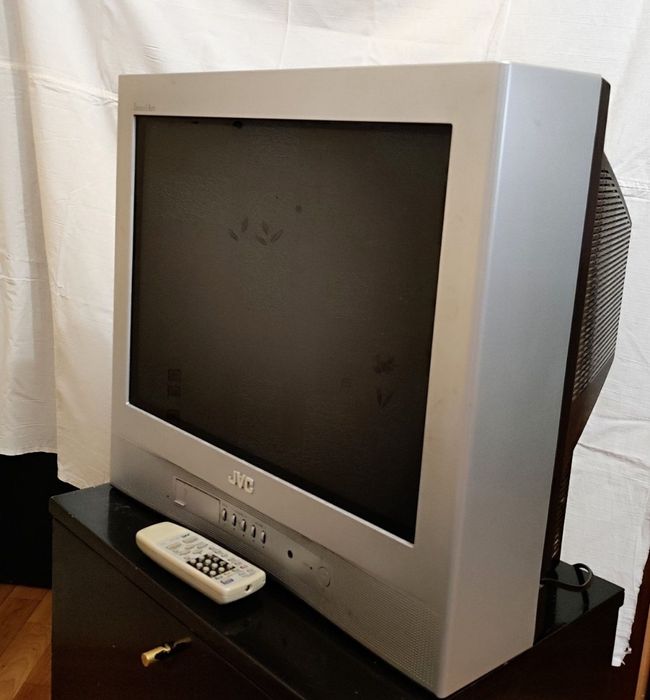 Продам телевізор JVC