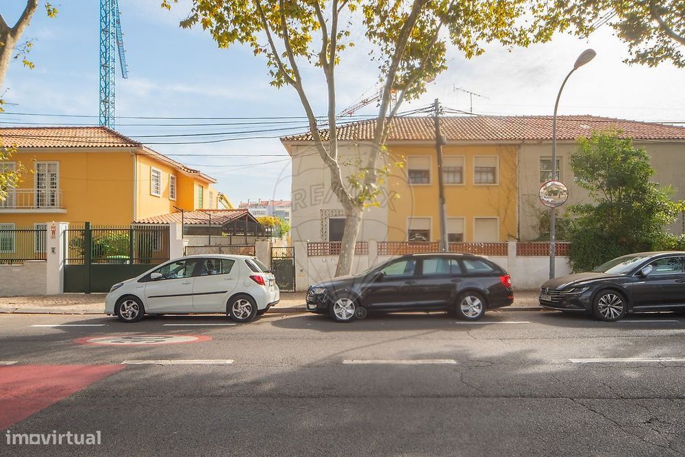 Moradia T6 para venda