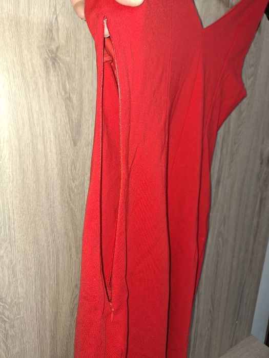 Elastyczna obcisła sukienka czerwona 34/36 (xs/s)