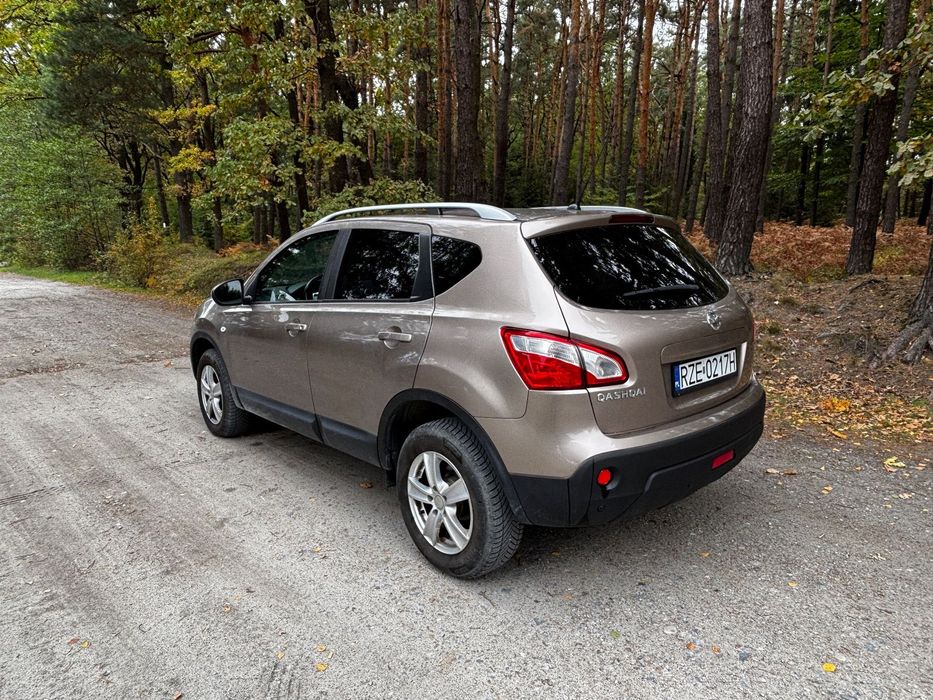 Nissan Qashqai QASHQAI J10 1,6 od właściciela, klimatronik panorama, kamera, czujniki