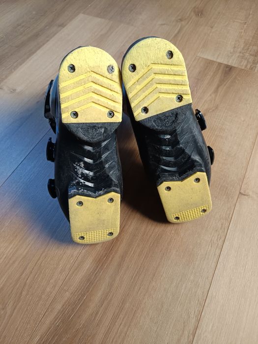 Buty narciarskie Atomic Waymaker JR4 rozmiar 22-22,5