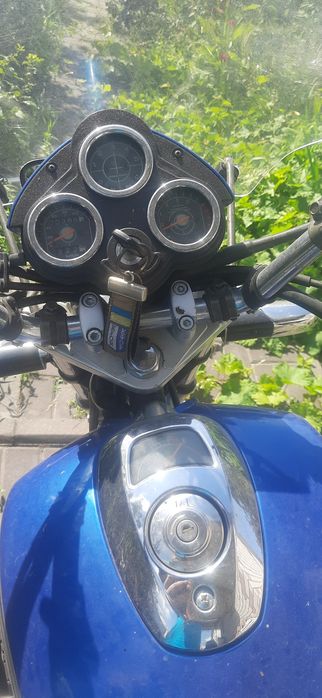 Продам мотоцикл всі деталі за тел.