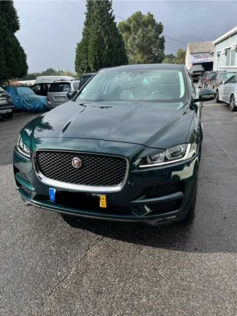 Jaguar F-Pace 2.0 i4D Portfolio AWD Aut. - Dez 2016