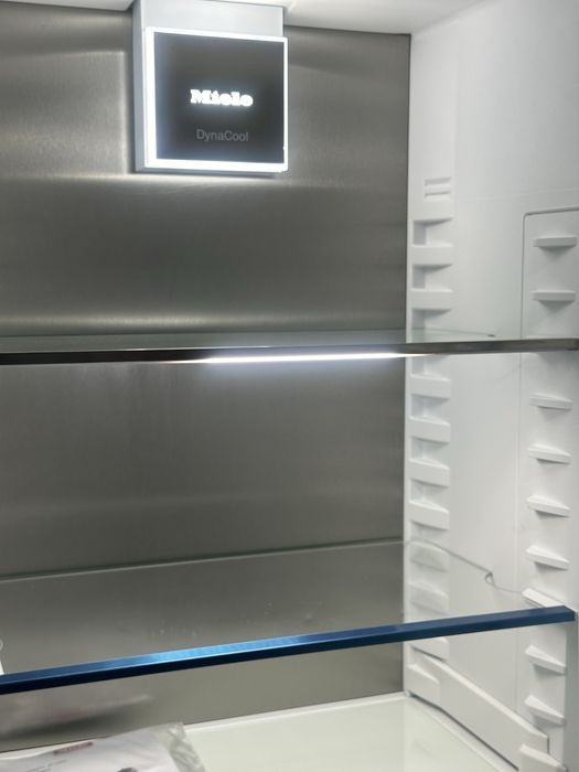 Вбудований Холодильник Miele K 7373 B | Стан ідеал | Germany | 120 см!