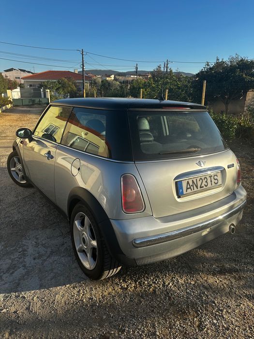 Mini Cooper RC31 1600cc Gasolina