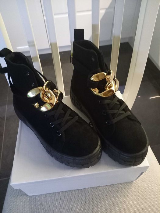 Buty nowe na grubej podeszwie 37