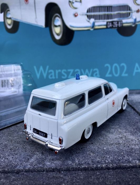 WARSZAWA 202 AMBULANS-auta PRL,model,autka,kolekcja, wydanie specjalne