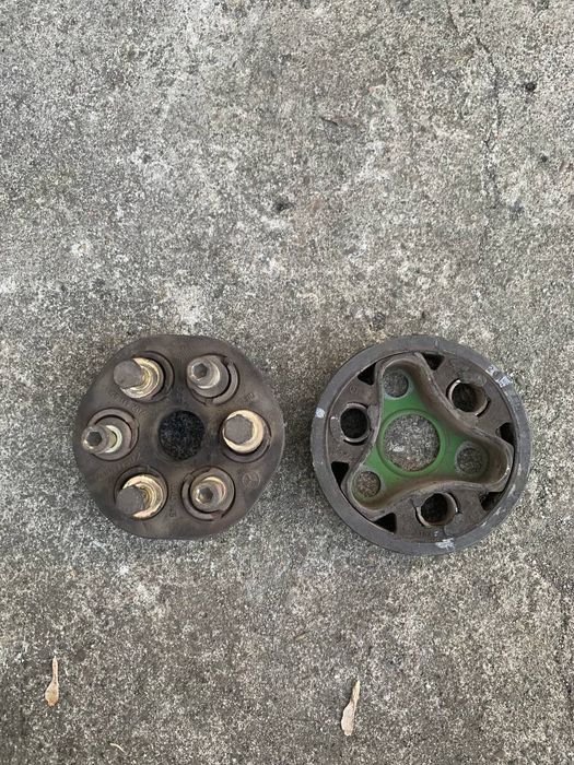 Еластична муфта кардана мерс 124, 202 e250 e300 c180 c220