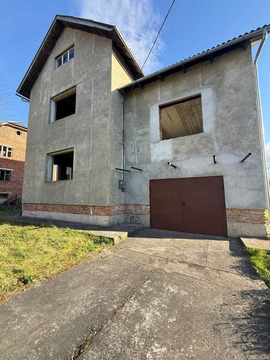 Продається будинок з видом на гори та садом у Богородчанах_ВК