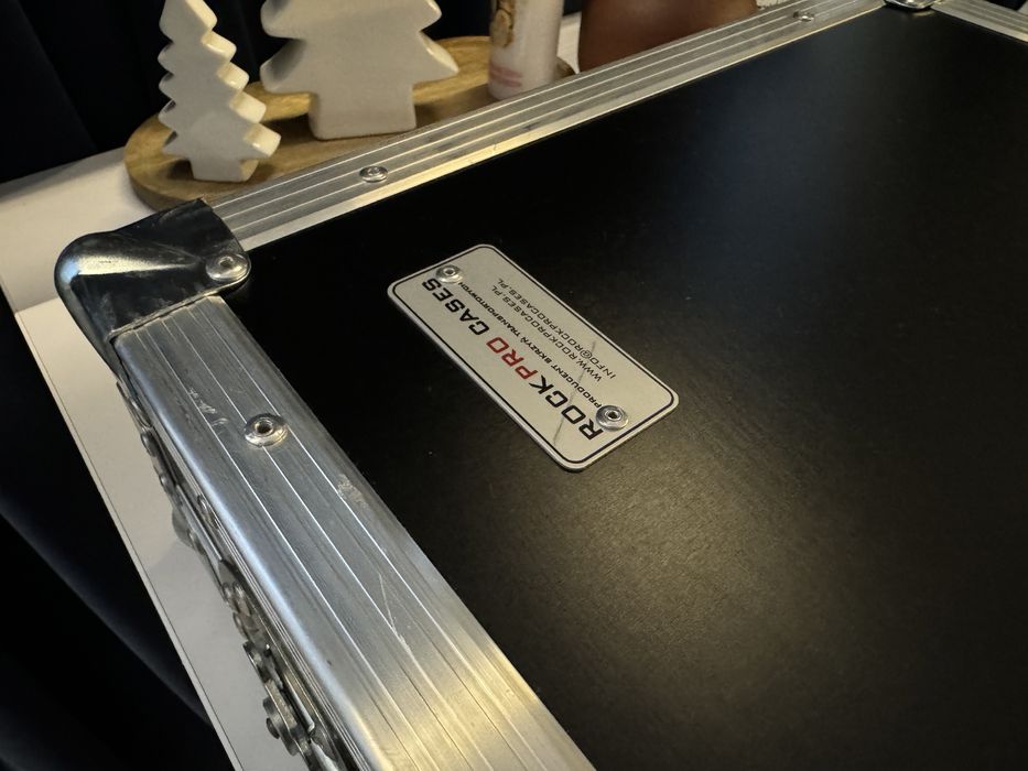 Kemper Profiler Stage + case + nowy Mission EP-1 BK